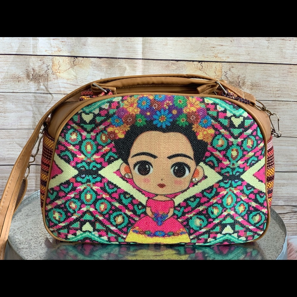 Super cute Frida Kahlo purse!